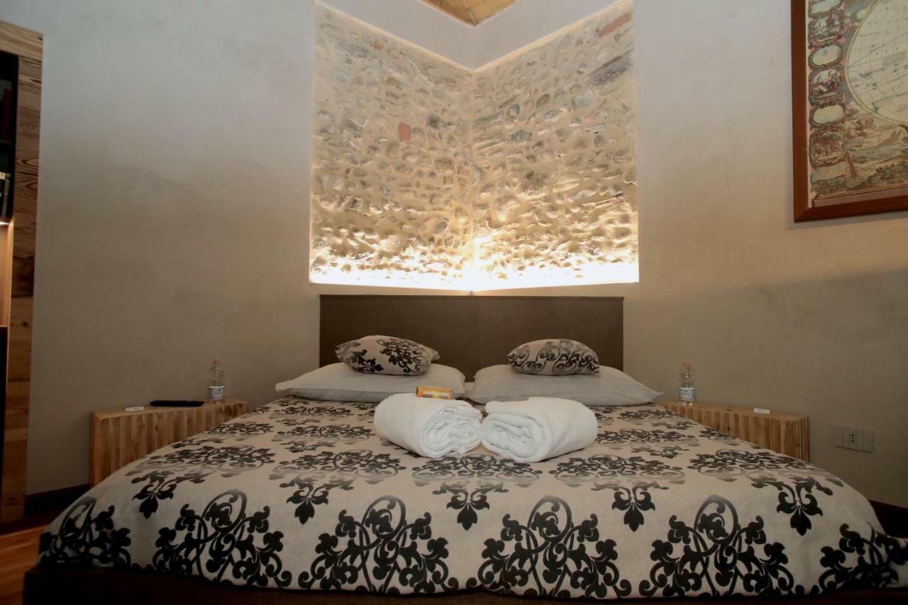 Epicuro Guest House Somma Lombardo Ngoại thất bức ảnh