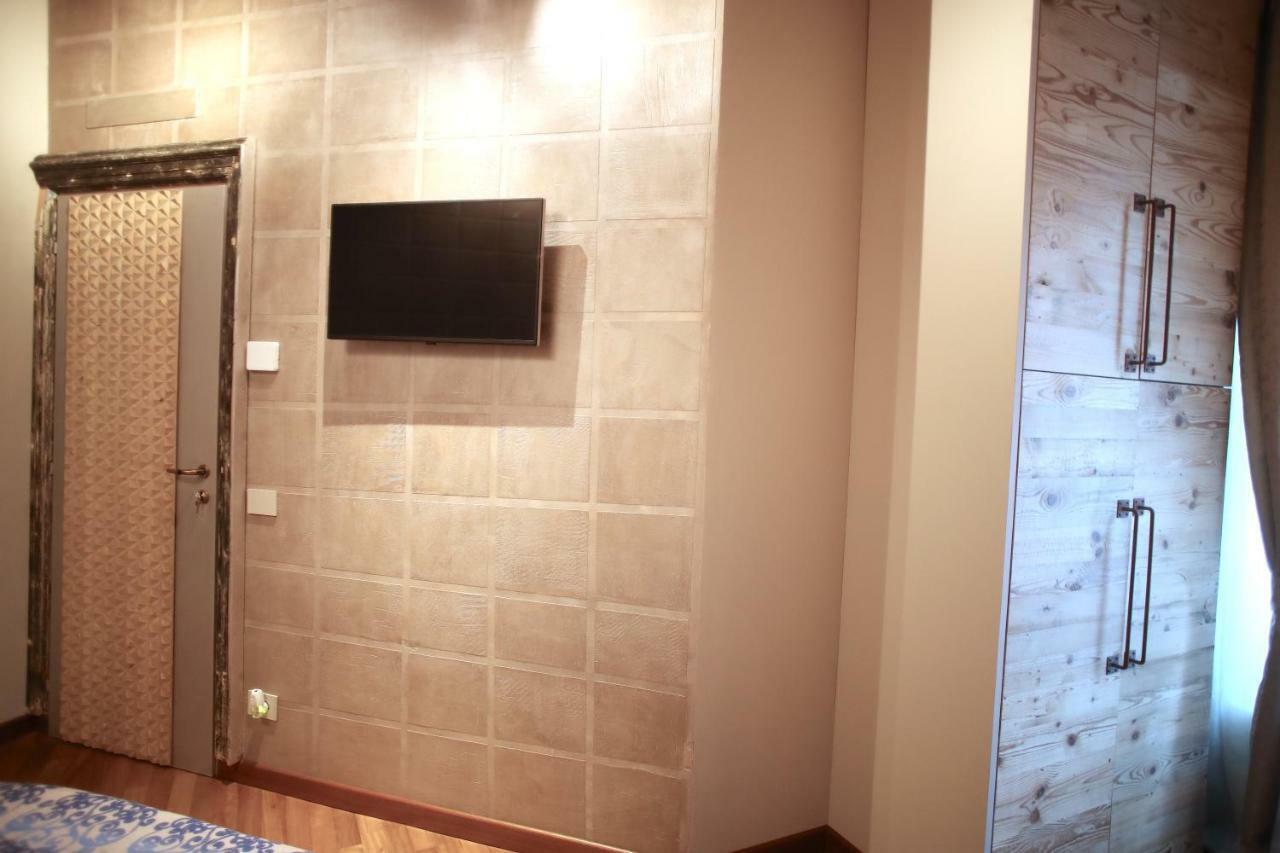 Epicuro Guest House Somma Lombardo Ngoại thất bức ảnh