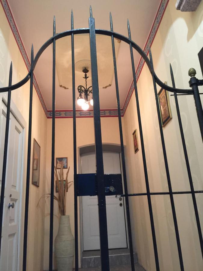 Epicuro Guest House Somma Lombardo Ngoại thất bức ảnh